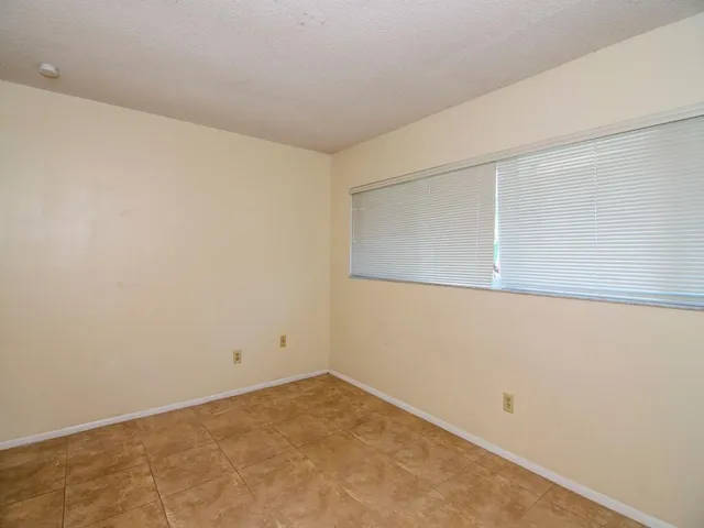 $2,000 | 226 Southwest Reynolds Avenue, Port St. Lucie, FL 34983