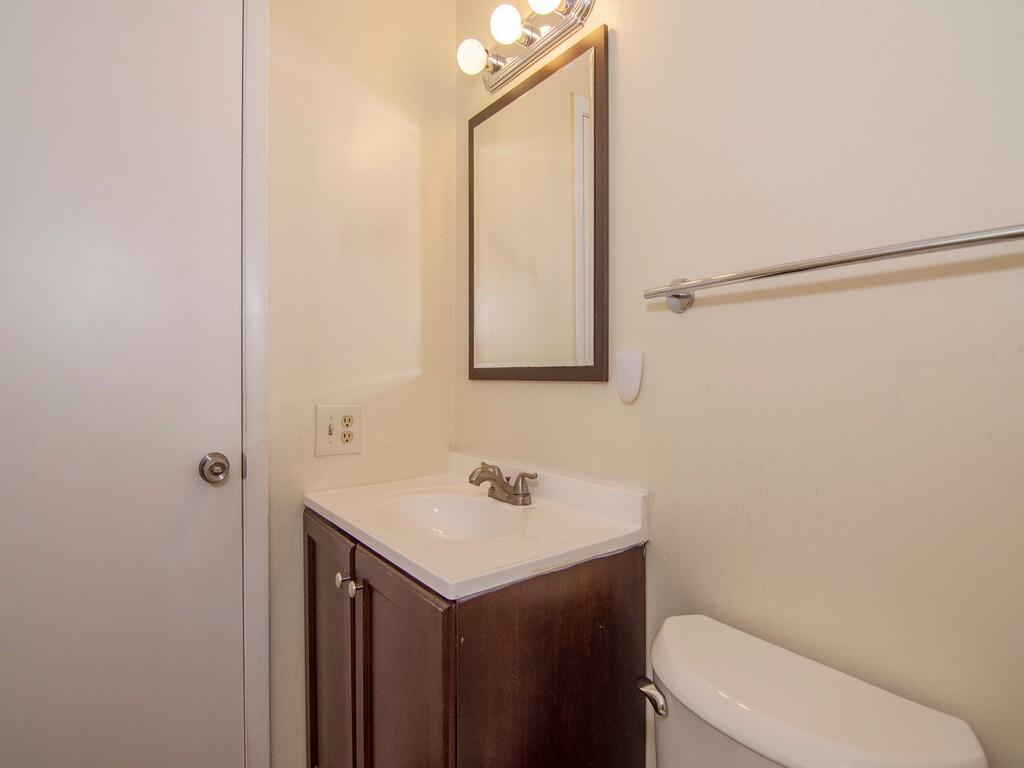 226 Southwest Reynolds Avenue Port St. Lucie, FL 34983 - Photo 7 of 32 ImageREsize00026