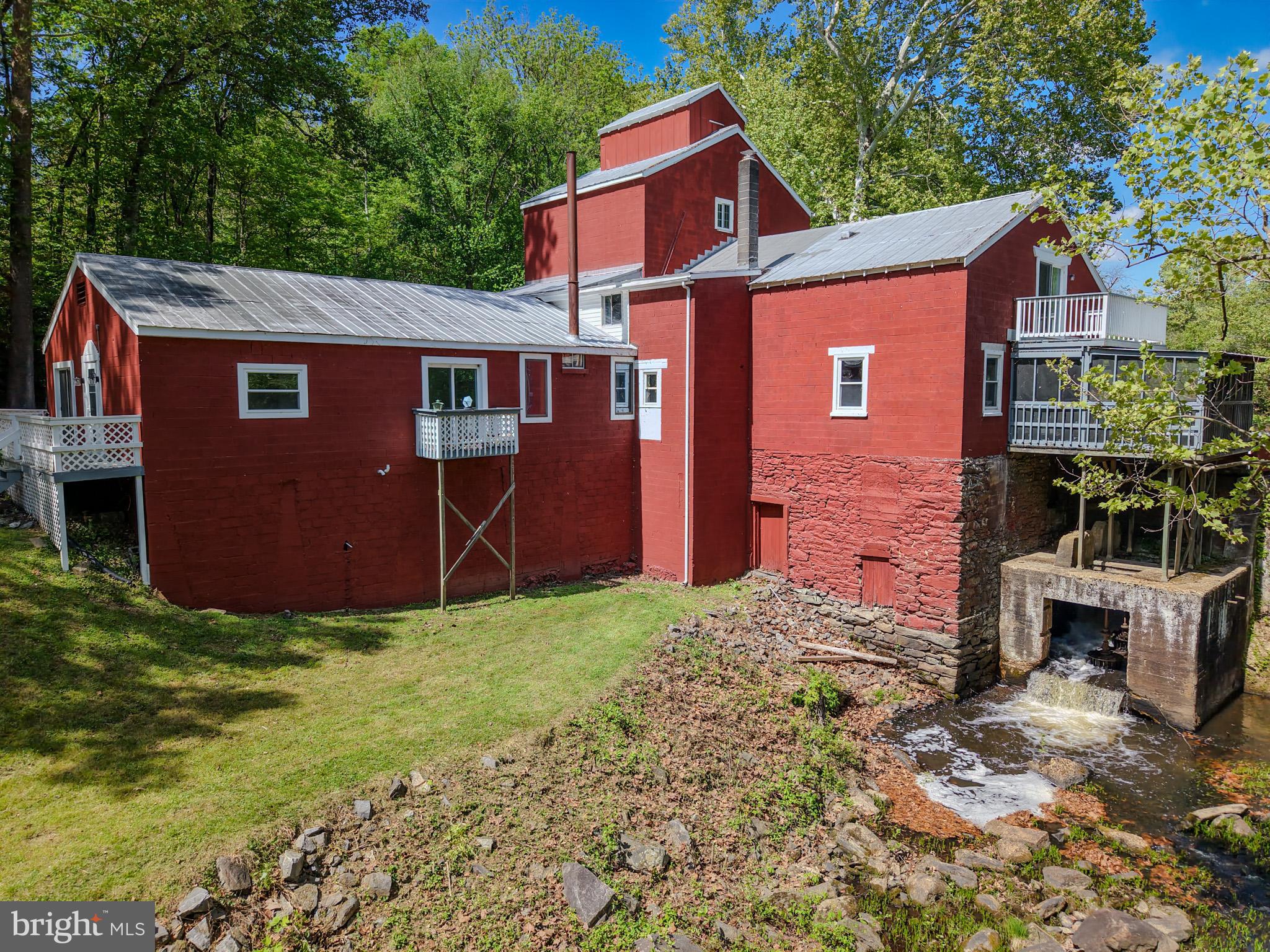 6908 South Roxbury Mill Road Spotsylvania, VA 22551 - Photo 18 of 94 Corporate retreats