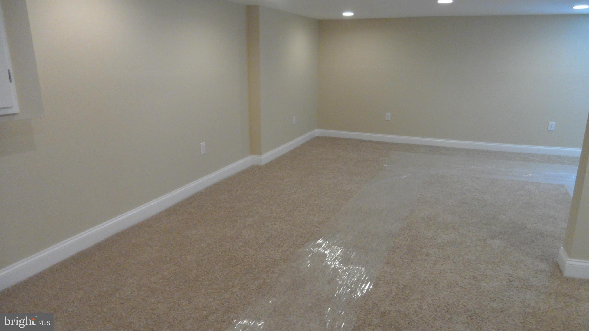 3606 Langrehr Road Baltimore, MD 21244 - Photo 20 of 30 Family Room