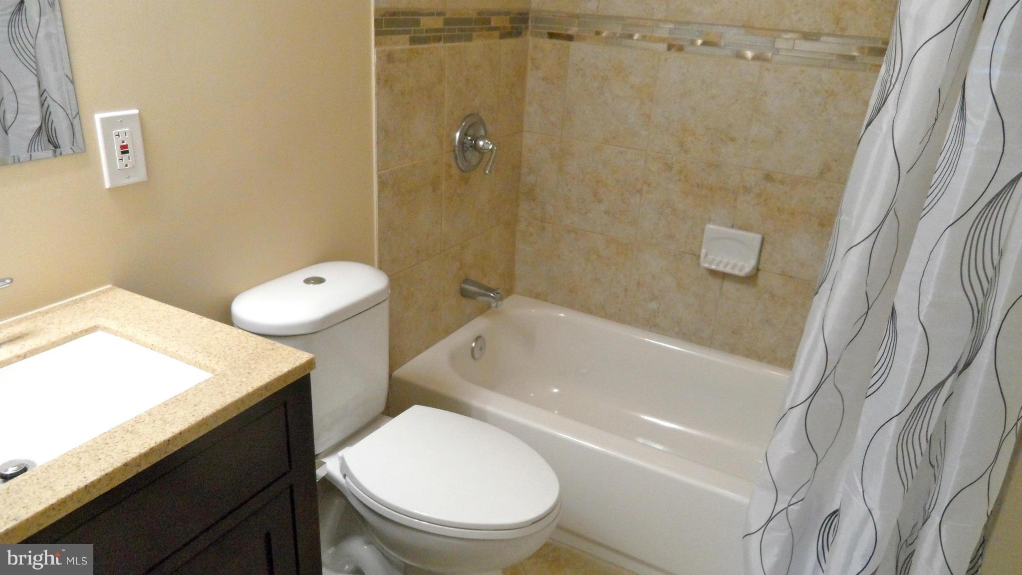 3606 Langrehr Road Baltimore, MD 21244 - Photo 25 of 30 Bath (Master)