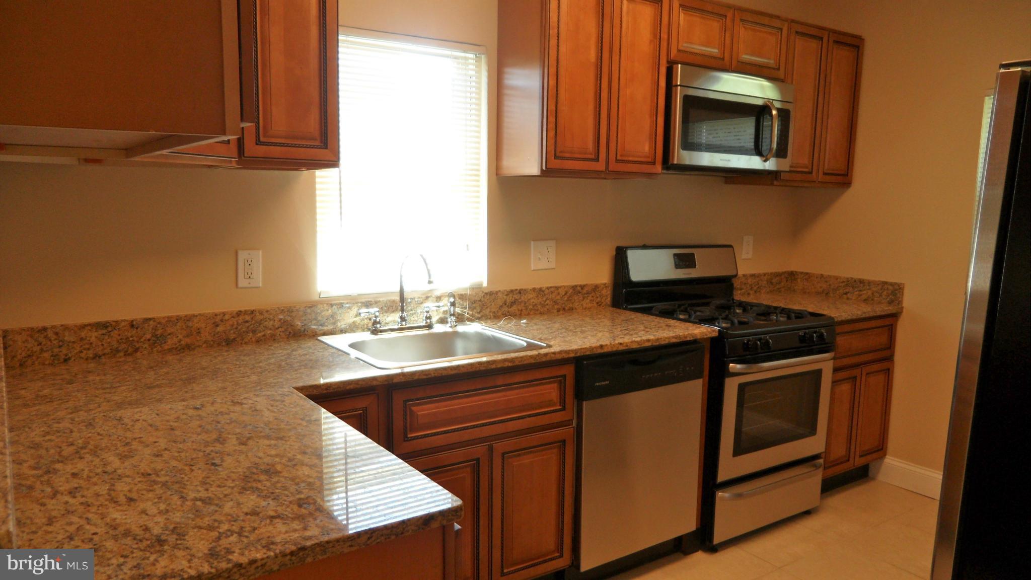 3606 Langrehr Road Baltimore, MD 21244 - Photo 8 of 30 Kitchen