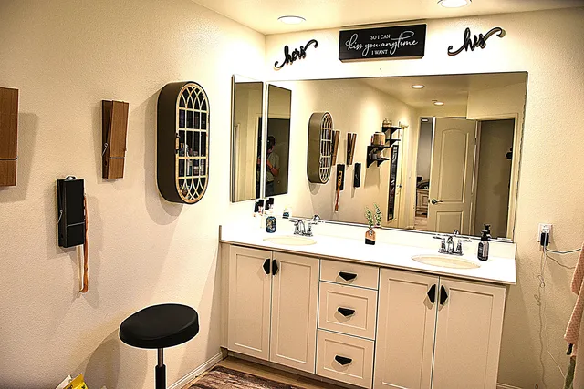 a view of a backyard with a small cabin