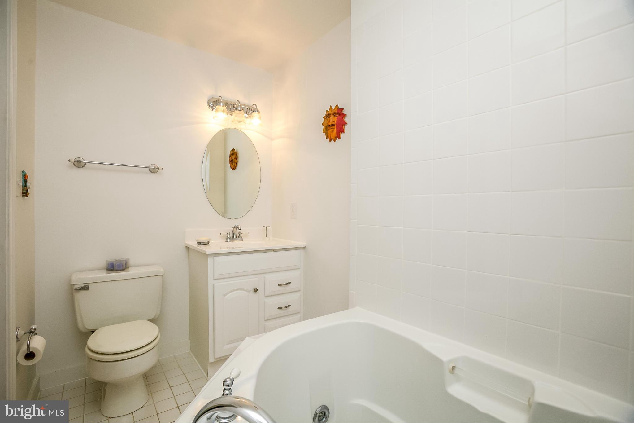 122 Charlesbrooke Road Baltimore, MD 21212 - Photo 22 of 30 Bath