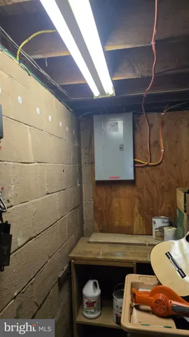 $285,000 | 130 Parker Avenue, Oaklyn, NJ 08107