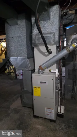 $285,000 | 130 Parker Avenue, Oaklyn, NJ 08107