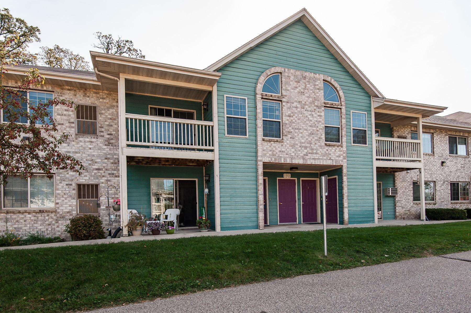 1911 Deerhaven Lane Northeast, Unit 2 Rochester, MN 55906 - Photo 1 of 1