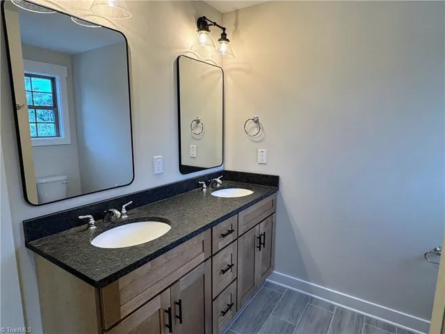 $2,875 | 252 Lewisville Clemmons Road, Lewisville, NC 27023