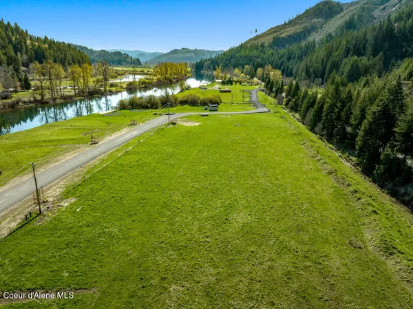 $160,000 | 29 Horn Hooked Ln Street, St. Maries, ID 83861