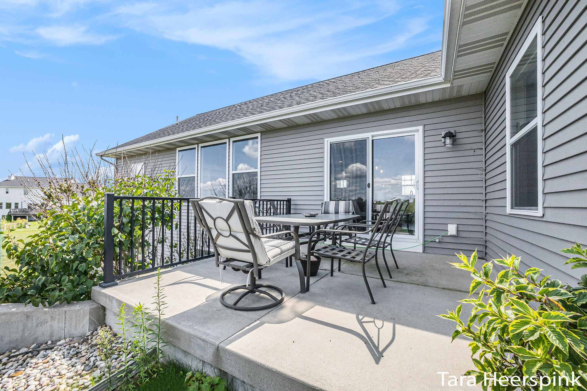 1649 Byron Road Hudsonville, MI 49426 - Photo 22 of 27 IMG_8584