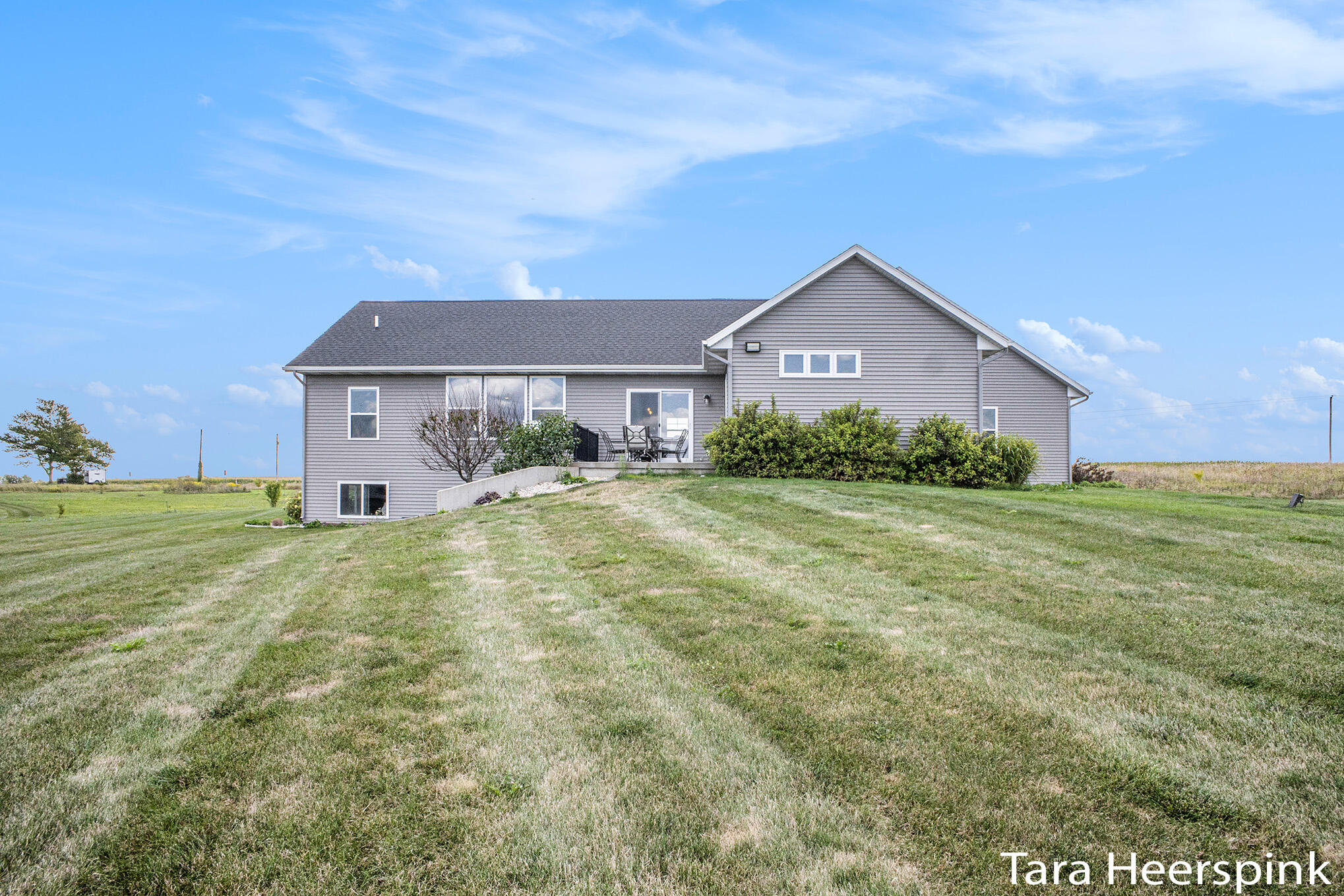 1649 Byron Road Hudsonville, MI 49426 - Photo 23 of 27 IMG_8590