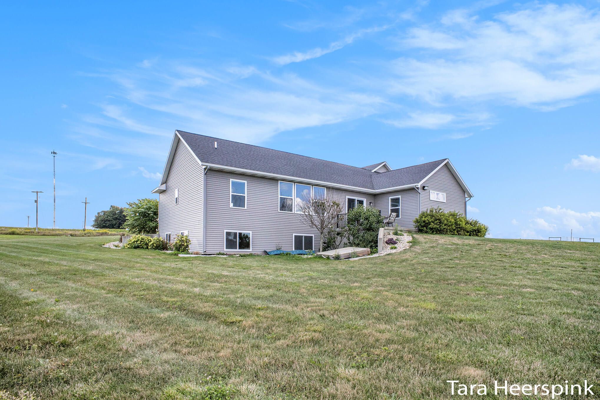 1649 Byron Road Hudsonville, MI 49426 - Photo 24 of 27 IMG_8591