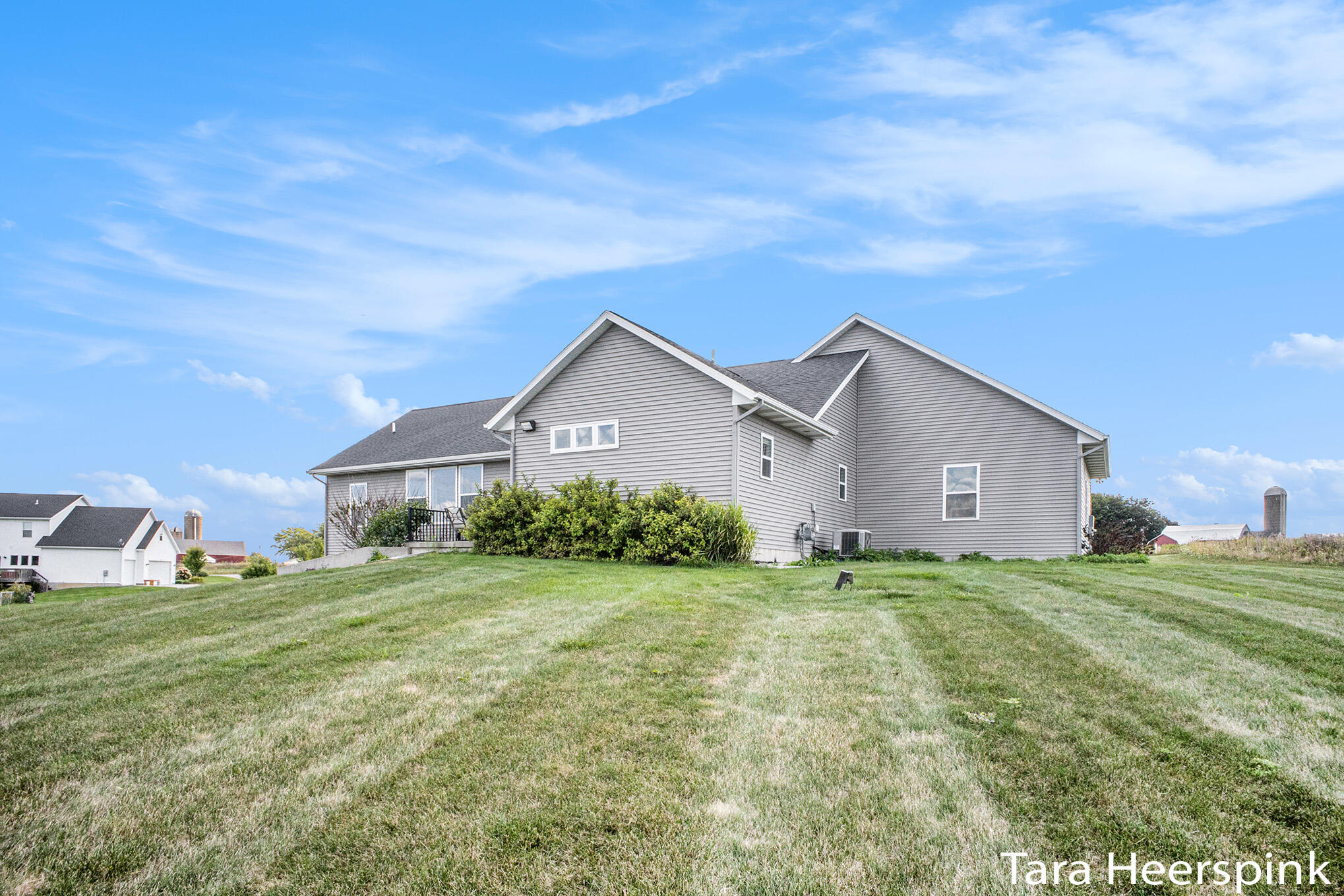 1649 Byron Road Hudsonville, MI 49426 - Photo 25 of 27 IMG_8589