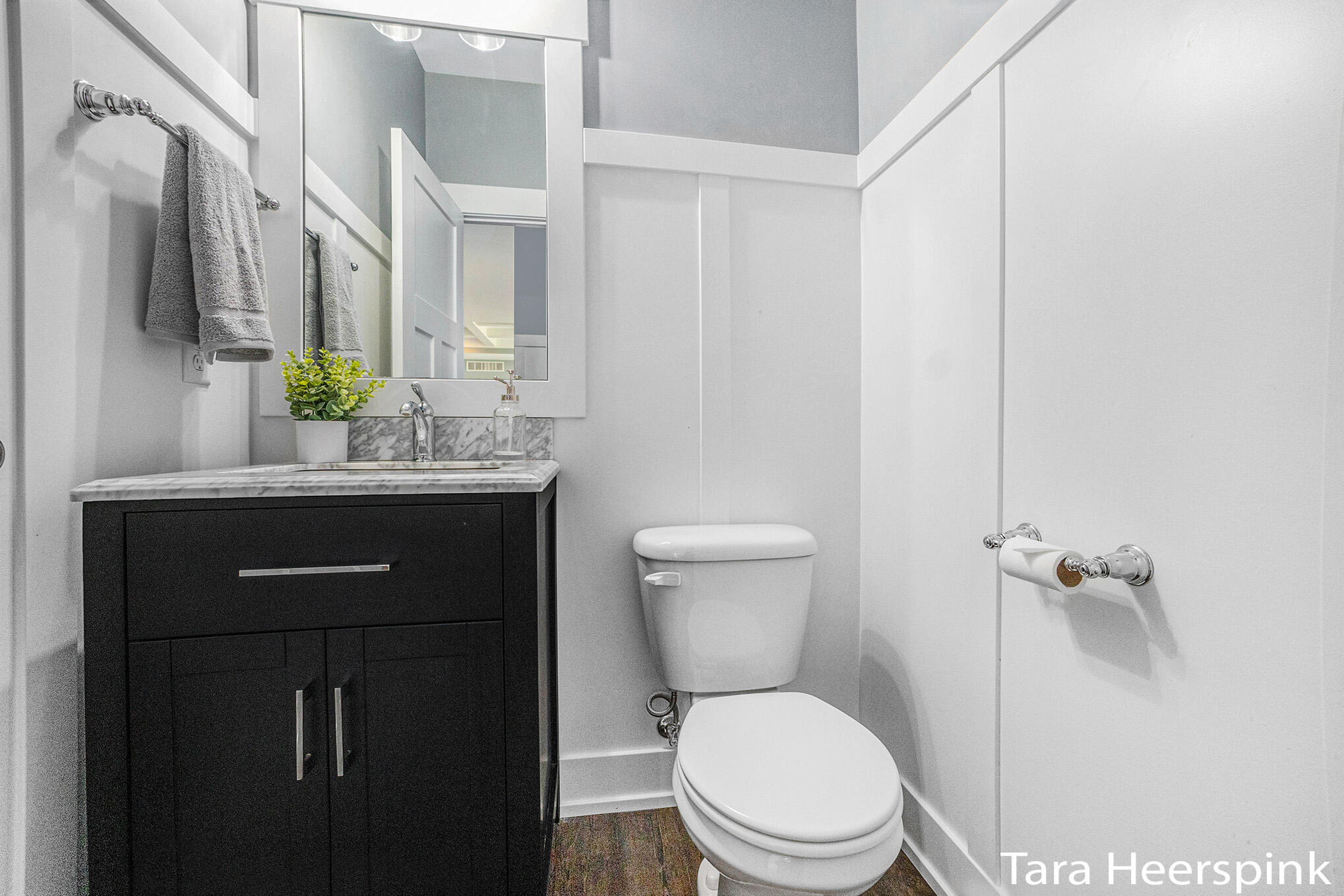 1649 Byron Road Hudsonville, MI 49426 - Photo 9 of 27 IMG_8576