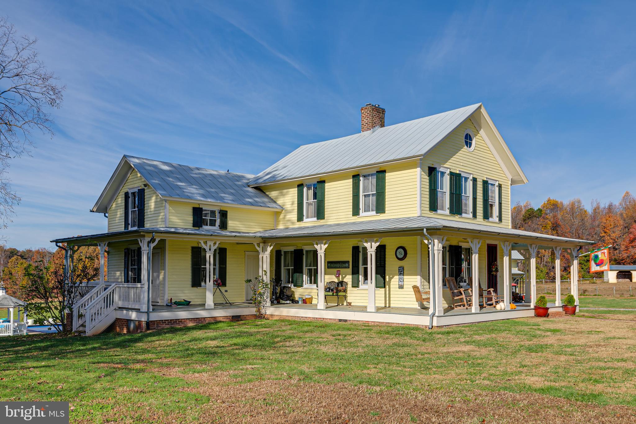 2379 Pendleton Road Mineral, VA 23117 - Photo 7 of 55 a front view of a residential apartment building with a yard