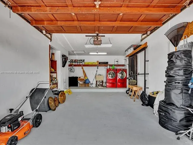 $678,000 | 1300 Southwest 32nd Street, Fort Lauderdale, FL 33315