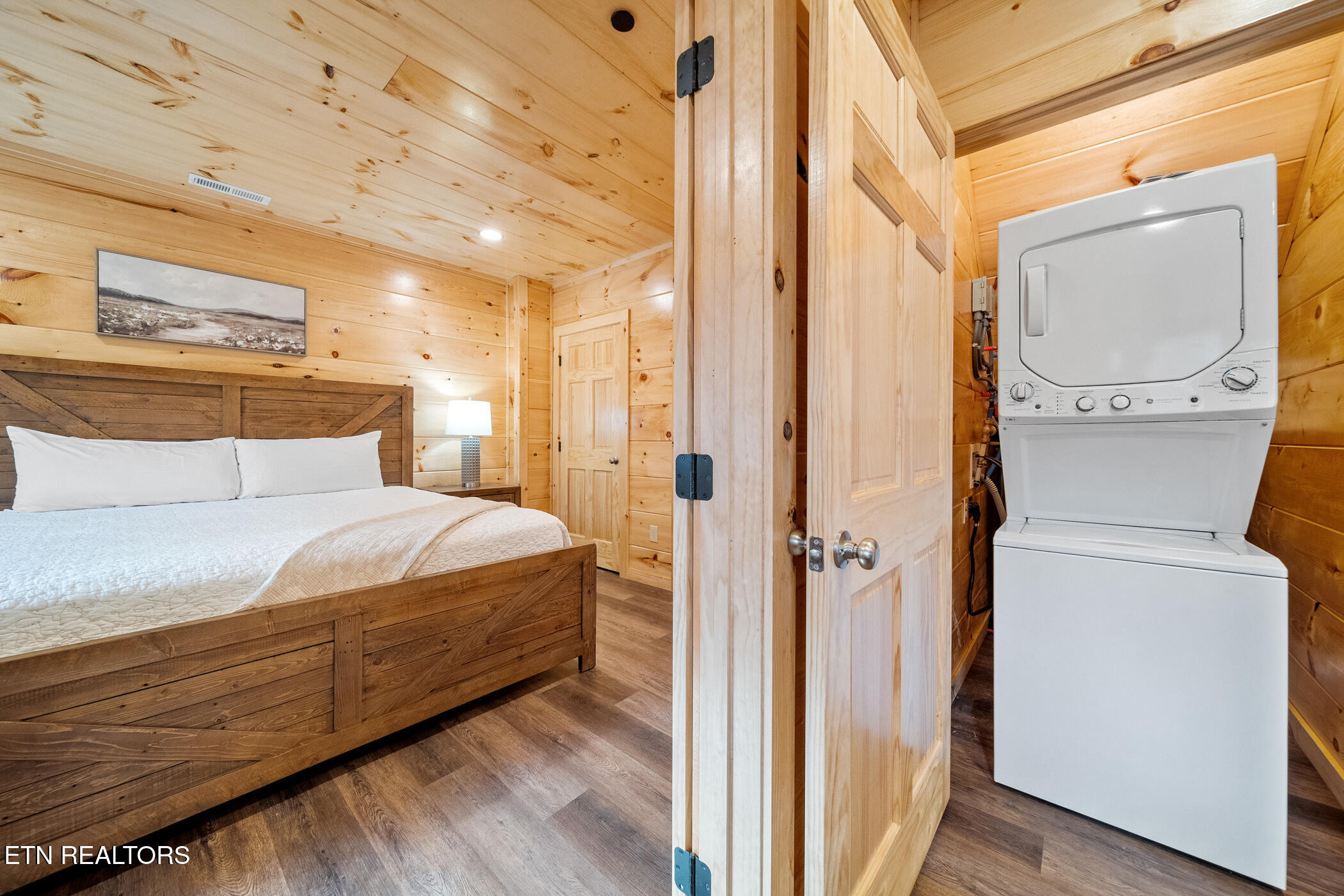 808 String Run Way Pigeon Forge, TN 37863 - Photo 33 of 57 dsc03302