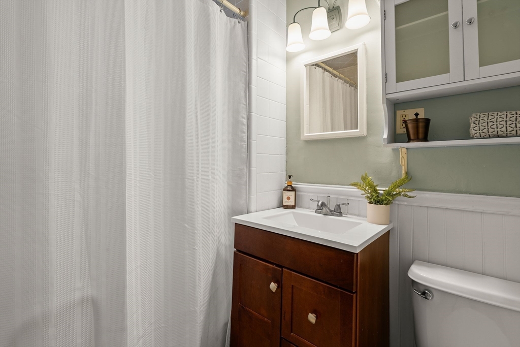 1 Clayton Street, Unit 1 Watertown, MA 02472 - Photo 24 of 34