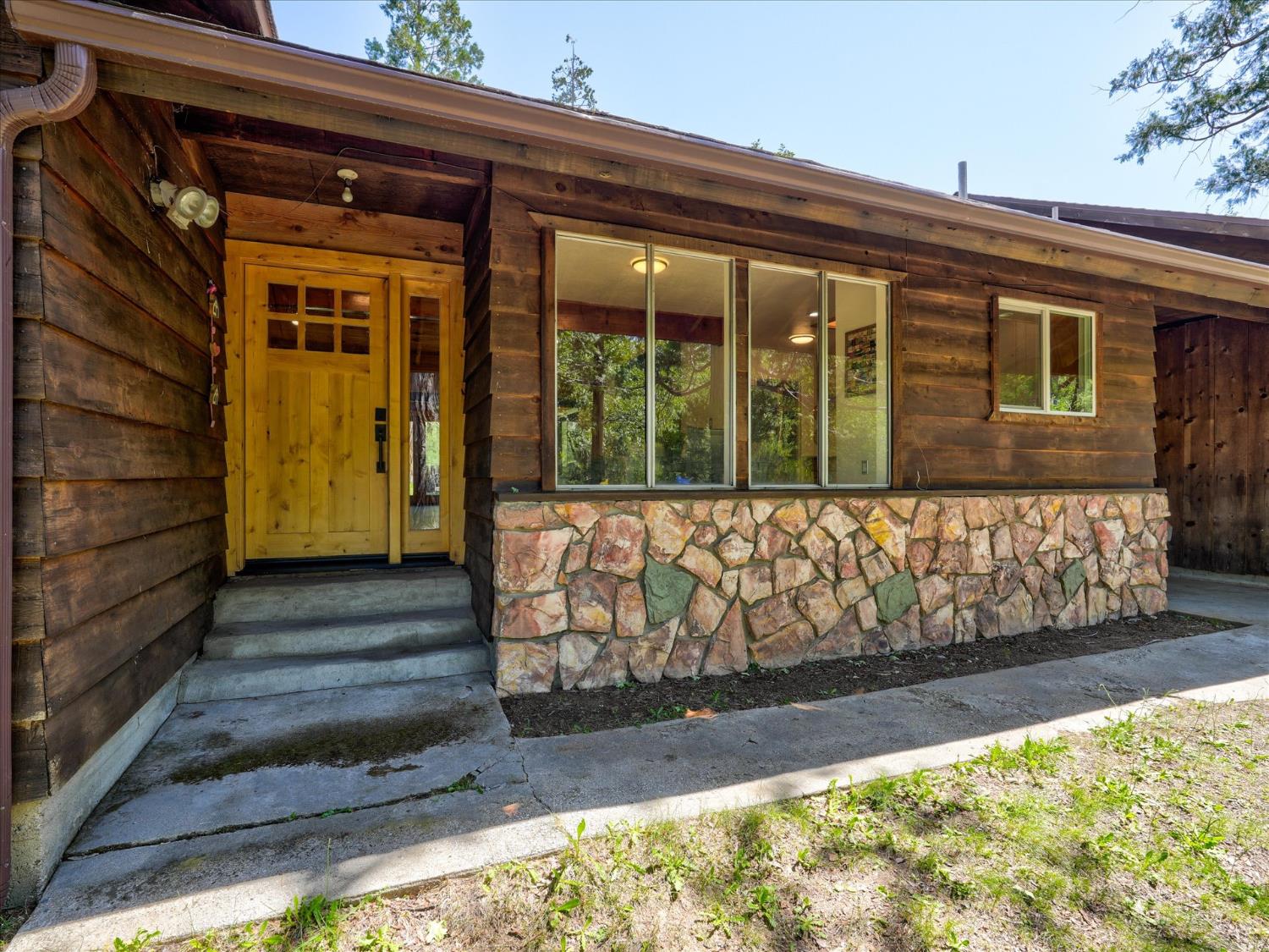 59967 Cascadel Road North Fork, CA 93643 - Photo 7 of 42