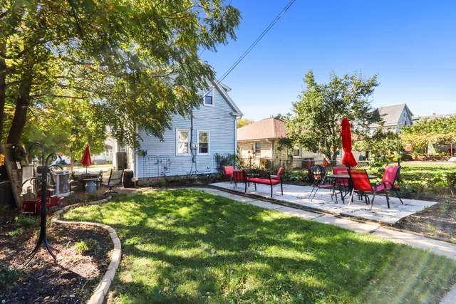 $279,900 | 3720 East Squire Avenue, Cudahy, WI 53110