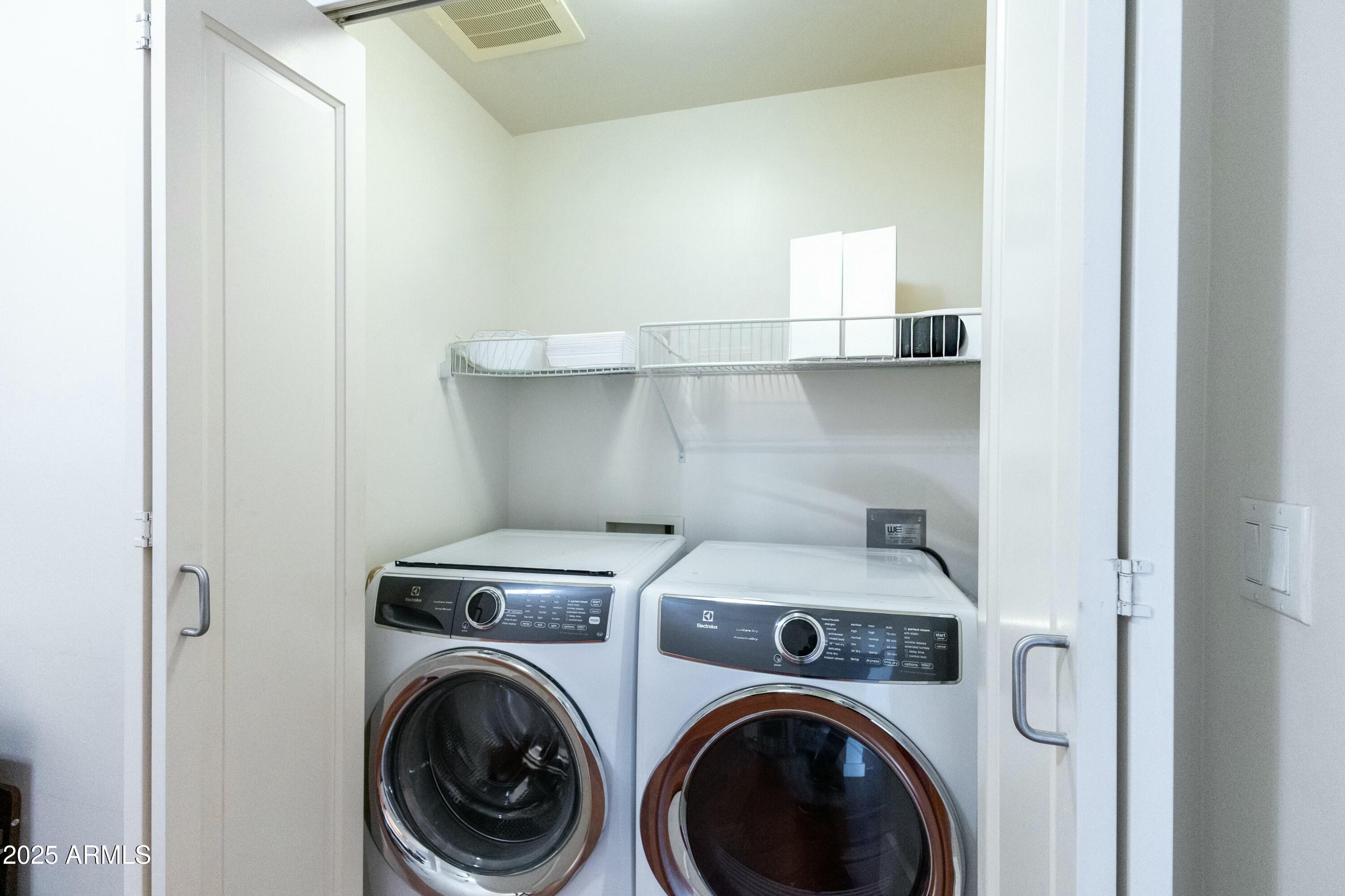 310 South 4th Street, Unit 1407 Phoenix, AZ 85004 - Photo 27 of 45 tempImageWPTYKY