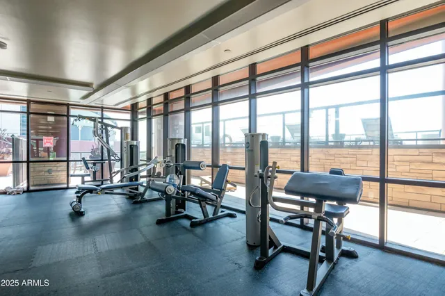 $367,900 | 310 South 4th Street, Unit 1407, Phoenix, AZ 85004