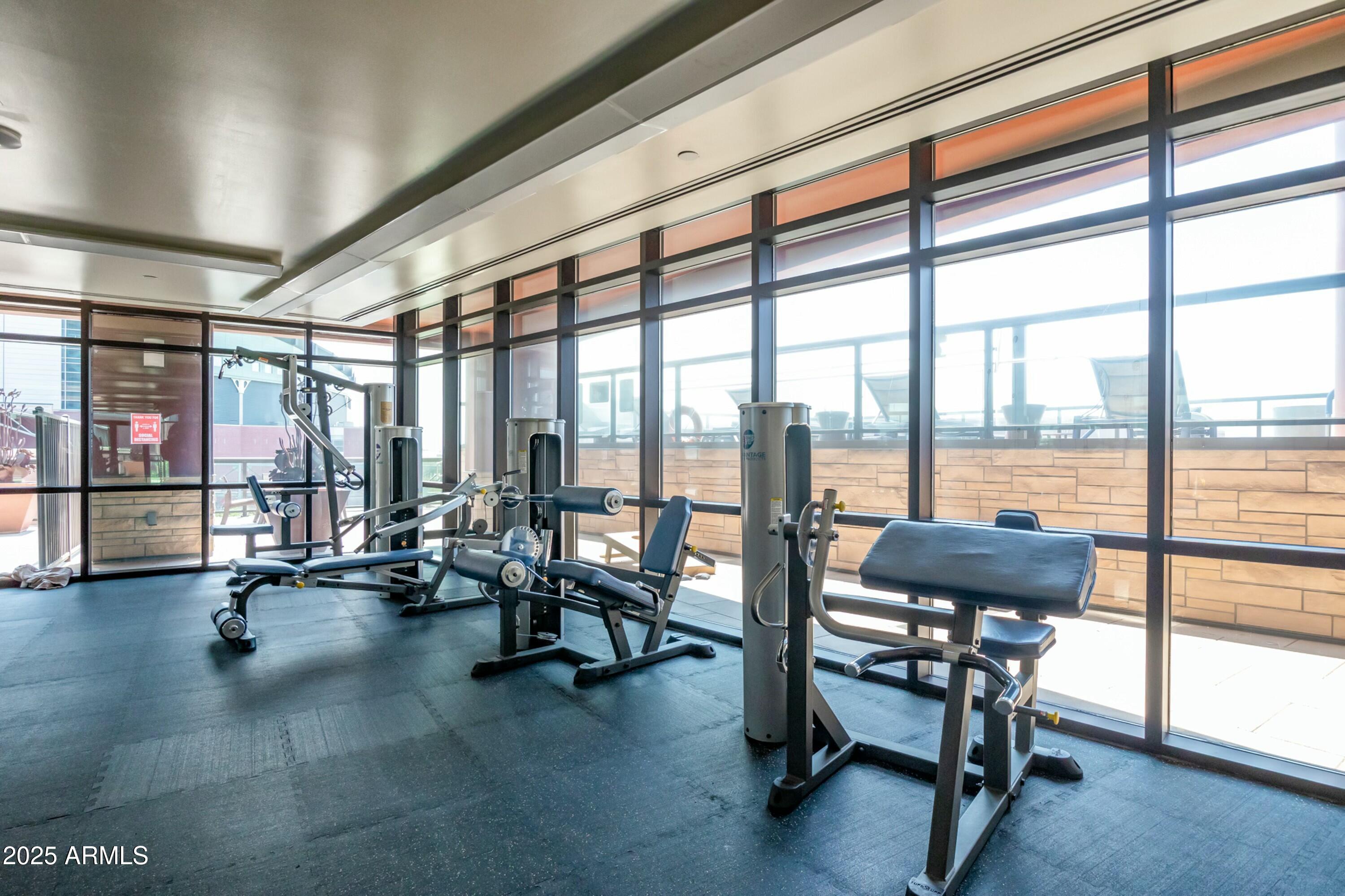 310 South 4th Street, Unit 1407 Phoenix, AZ 85004 - Photo 7 of 45 tempImage80UdA7