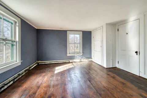 $2,995,000 | 438 Main Street, Amagansett, NY 11930