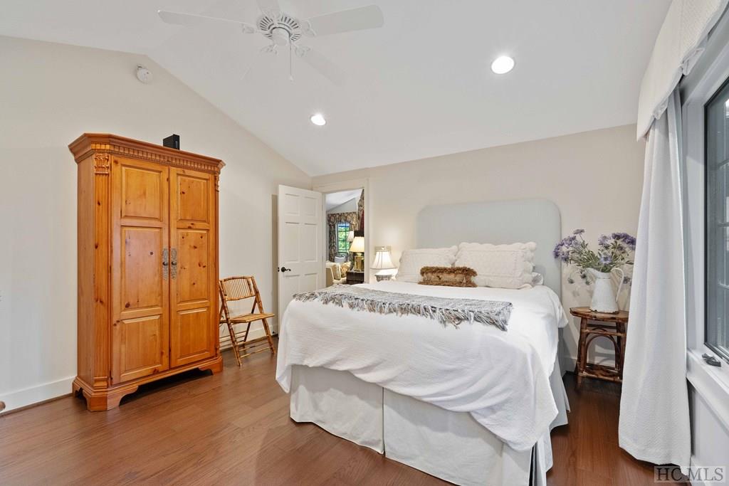 82 Azalea Road Highlands, NC 28741 - Photo 14 of 39 Gallery Image 14