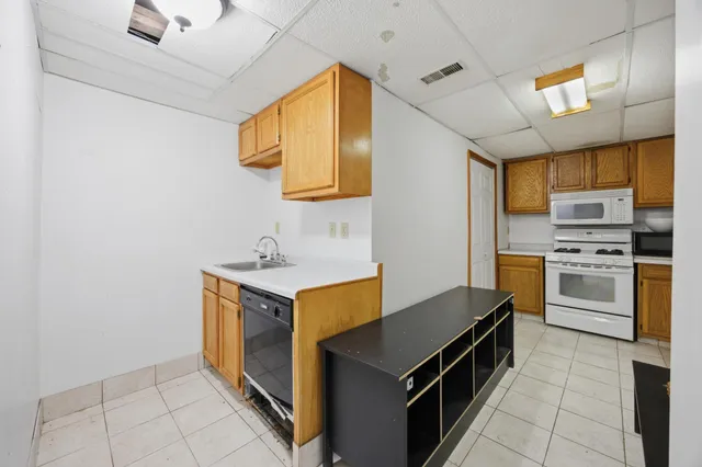 $424,900 | 14805 32nd Avenue North, Plymouth, MN 55447