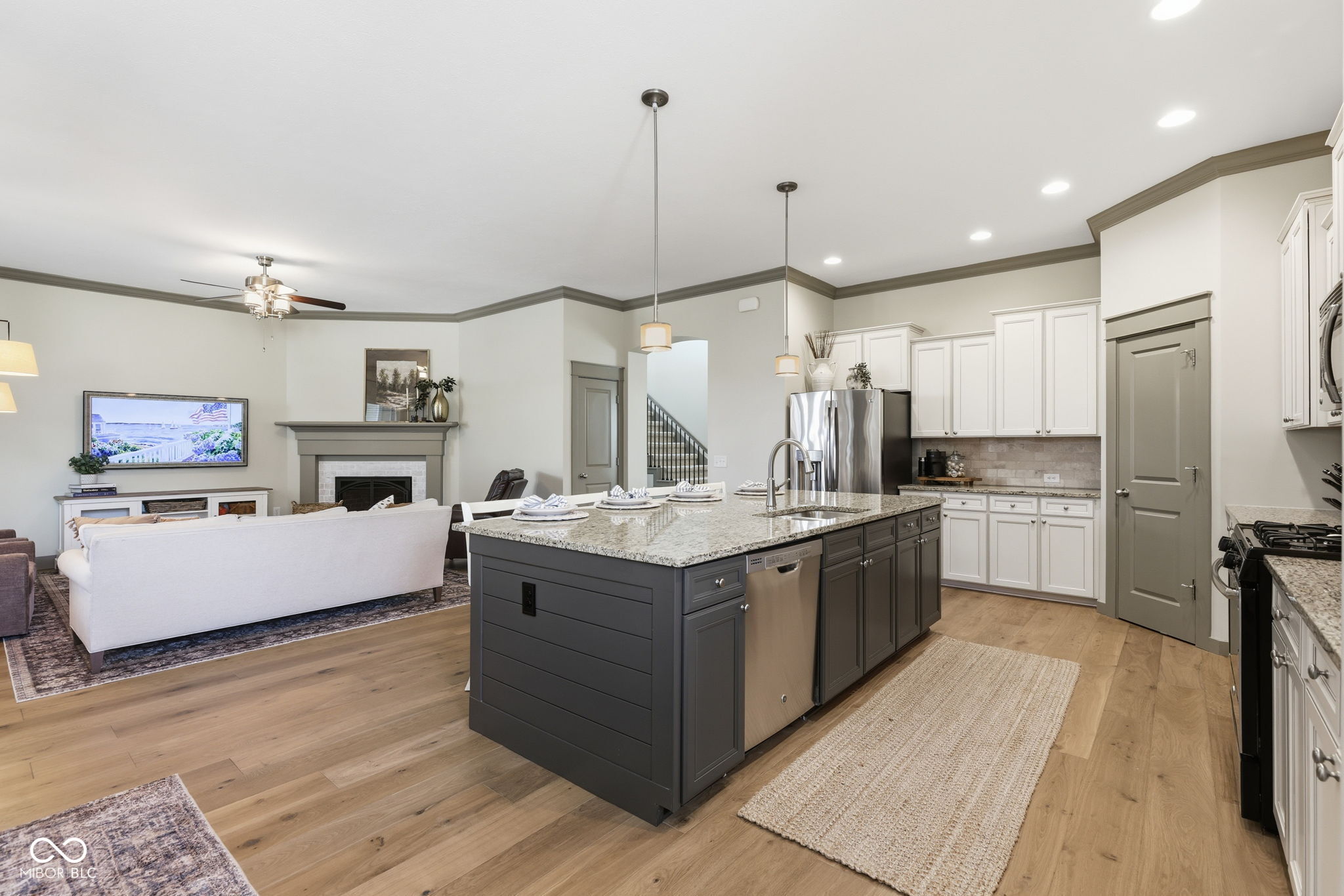 13003 Pennington Road Fishers, IN 46037 - Photo 13 of 64