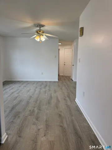 a view of empty room with window