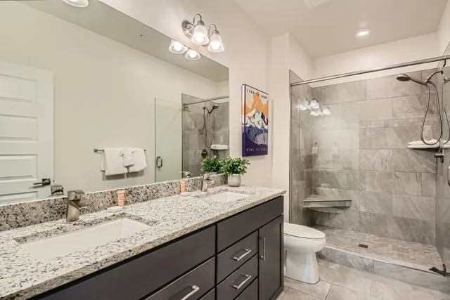 $950,000 | 75 Clearwater Way, Unit 302, Keystone, CO 80435