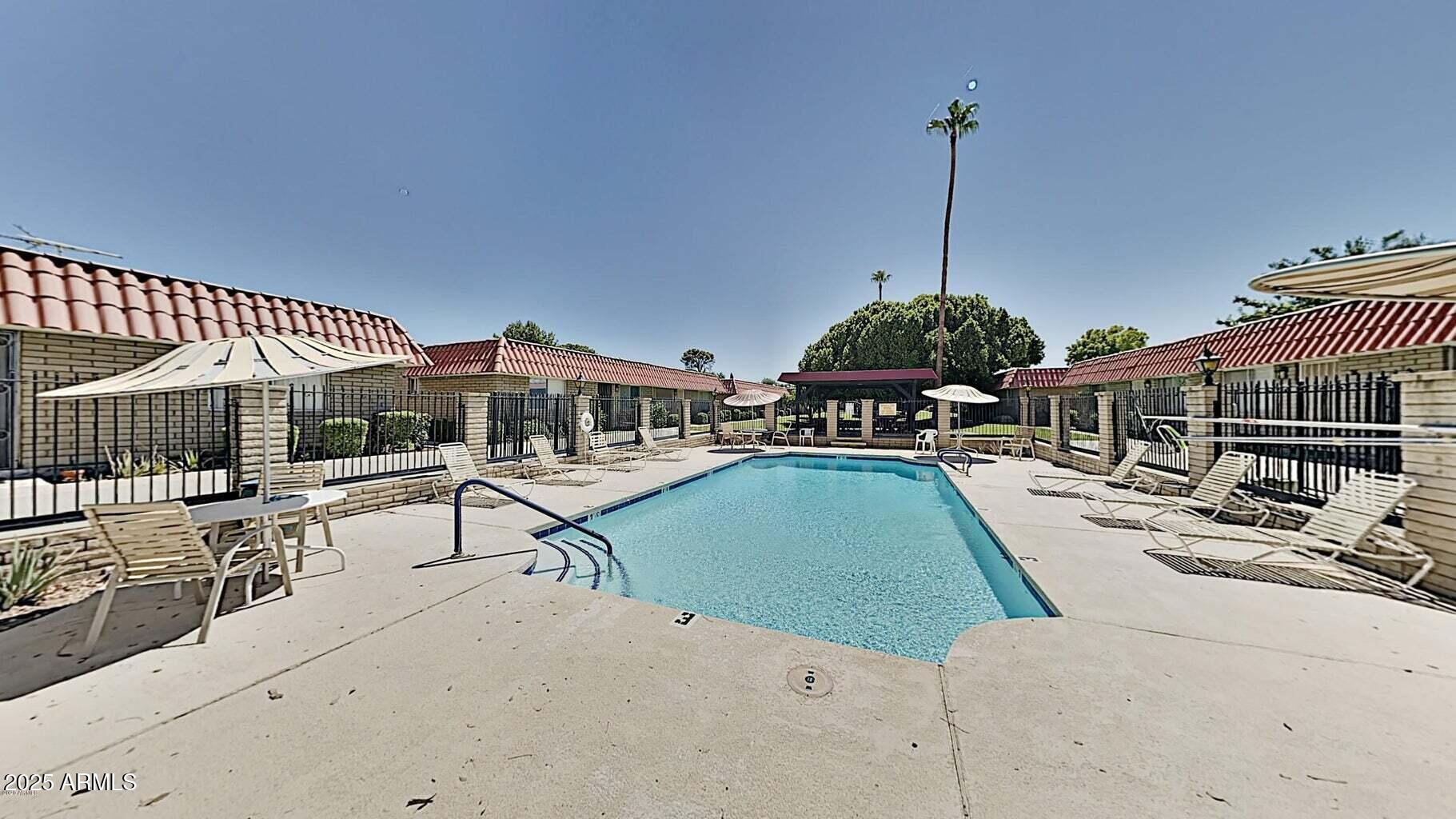 141 North Date, Unit 6 Mesa, AZ 85201 - Photo 2 of 13 b