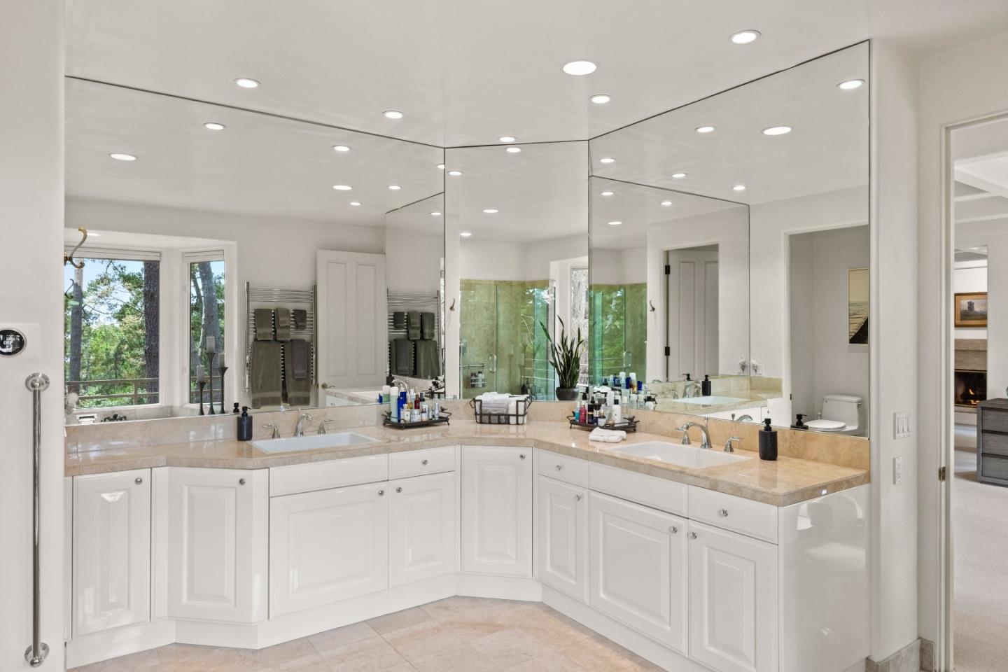 4043 Costado Road Pebble Beach, CA 93953 - Photo 17 of 33 Gallery Image 17