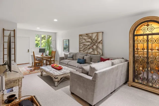 $2,995,000 | 4043 Costado Road, Pebble Beach, CA 93953