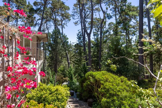 $2,995,000 | 4043 Costado Road, Pebble Beach, CA 93953