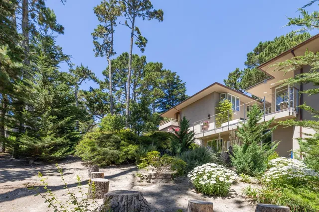 $2,995,000 | 4043 Costado Road, Pebble Beach, CA 93953