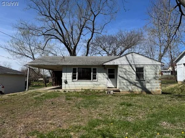 $69,900 | 527 John Street, Jackson, MO 63755