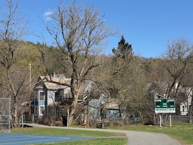 11 Maple Street Woodstock, VT 05091 - Photo 7 of 11