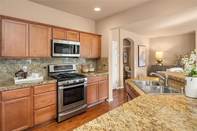 $1,030,000 | 12909 Northeast 197th Place, Woodinville, WA 98072