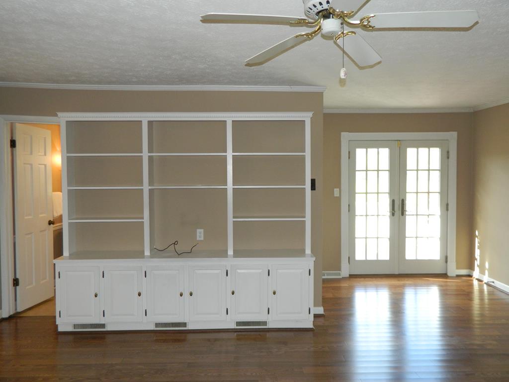 535 South Fork Road Marion, VA 24354 - Photo 4 of 59 Gallery Image 4