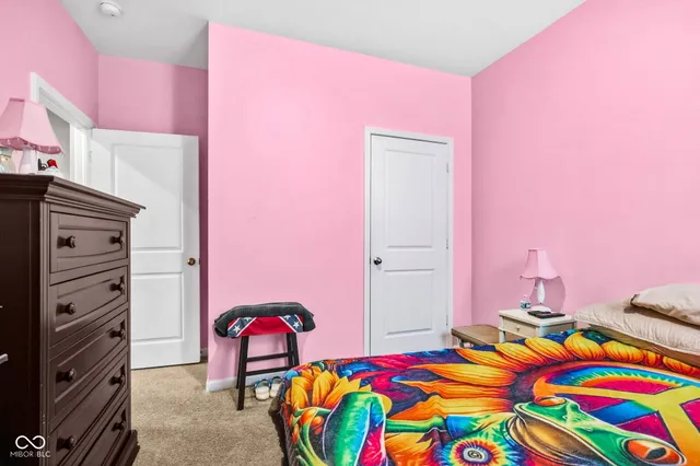 $369,500 | 3809 South Woodfield Drive, New Palestine, IN 46163