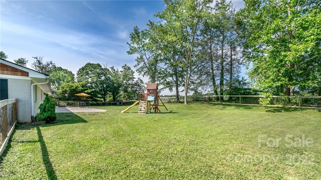 162 Banner Farm Road Mills River, NC 28759 - Photo 35 of 40 Gallery Image 35