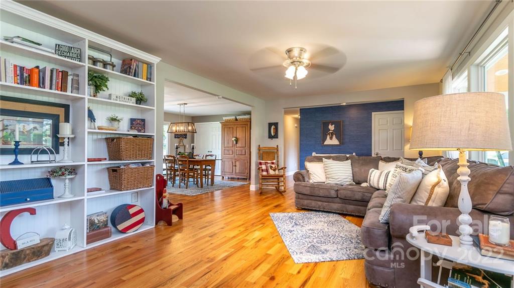 162 Banner Farm Road Mills River, NC 28759 - Photo 9 of 40 Gallery Image 9