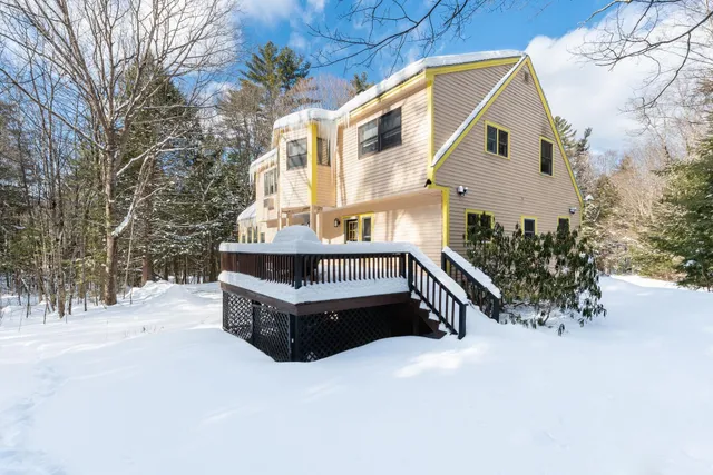 $750,000 | 490 Meredith Center Road, Laconia, NH 03246