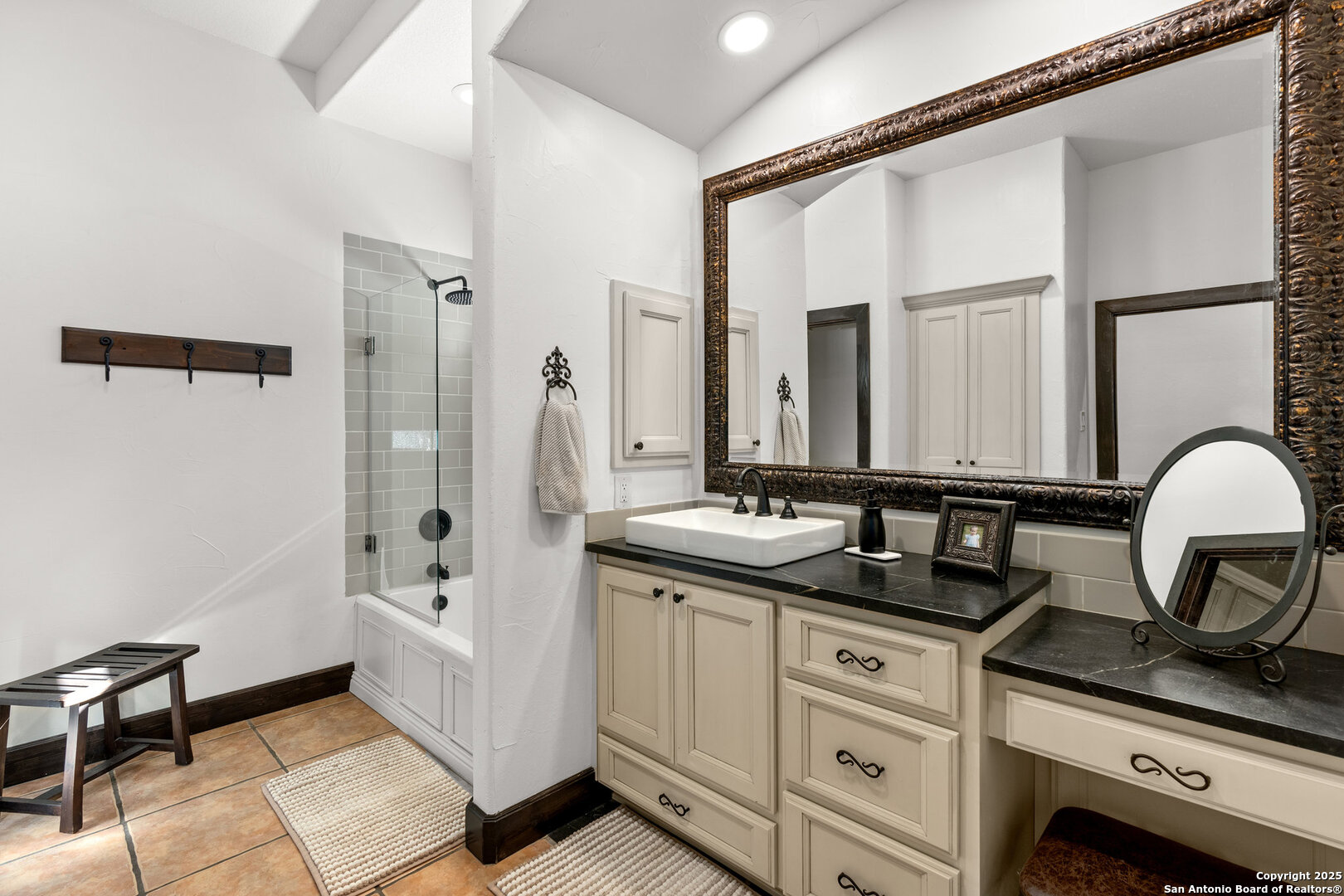 317 Park Ridge Boerne, TX 78006 - Photo 20 of 31