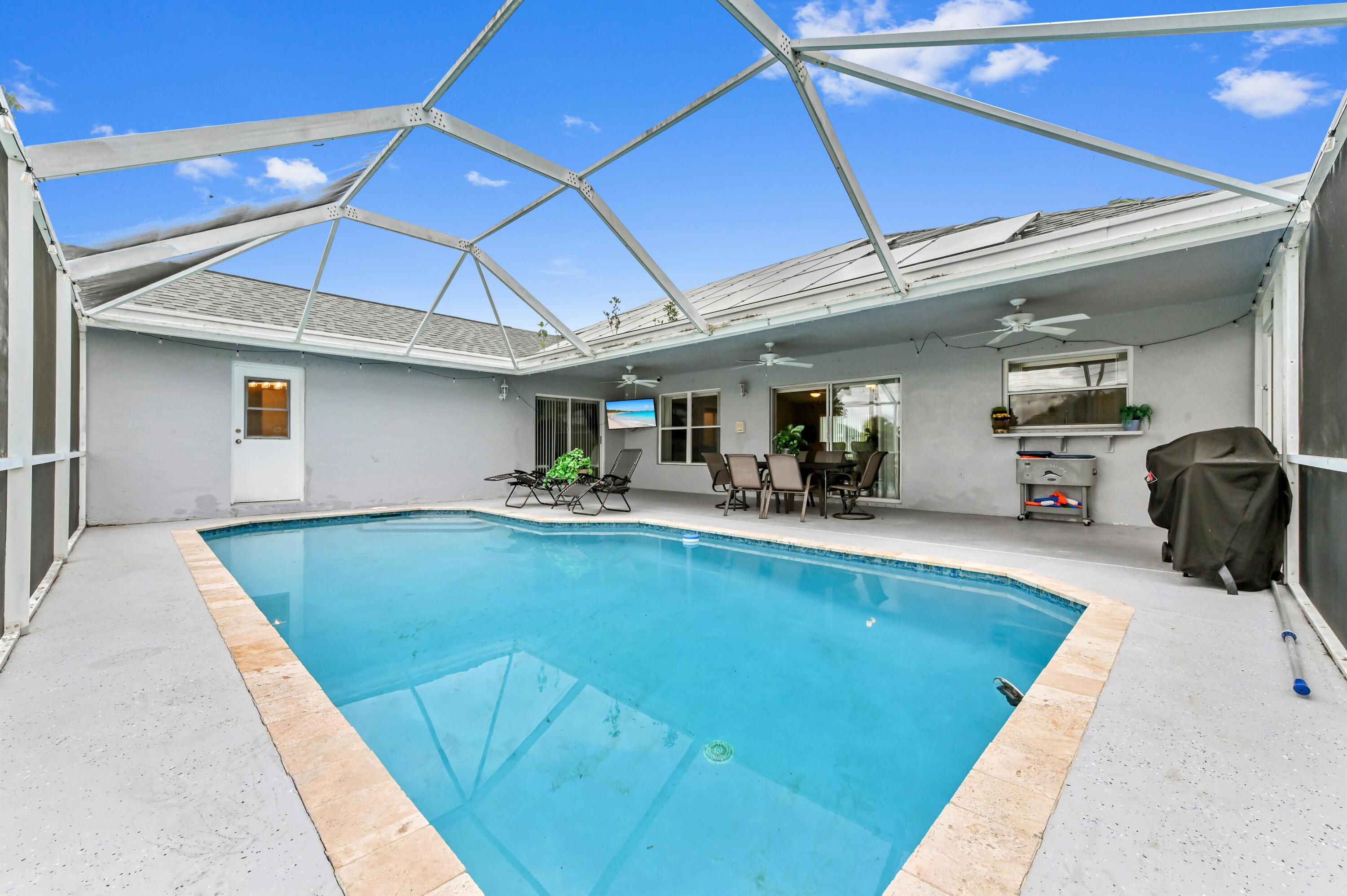 6296 Terra Rosa Circle Boynton Beach, FL 33472 - Photo 29 of 36 36 pool 03
