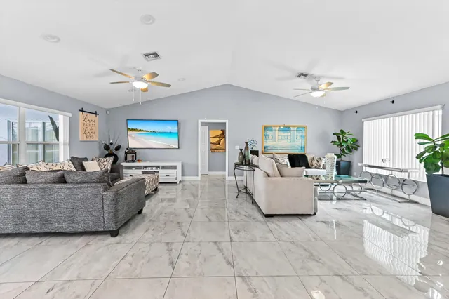 $665,000 | 6296 Terra Rosa Circle, Boynton Beach, FL 33472