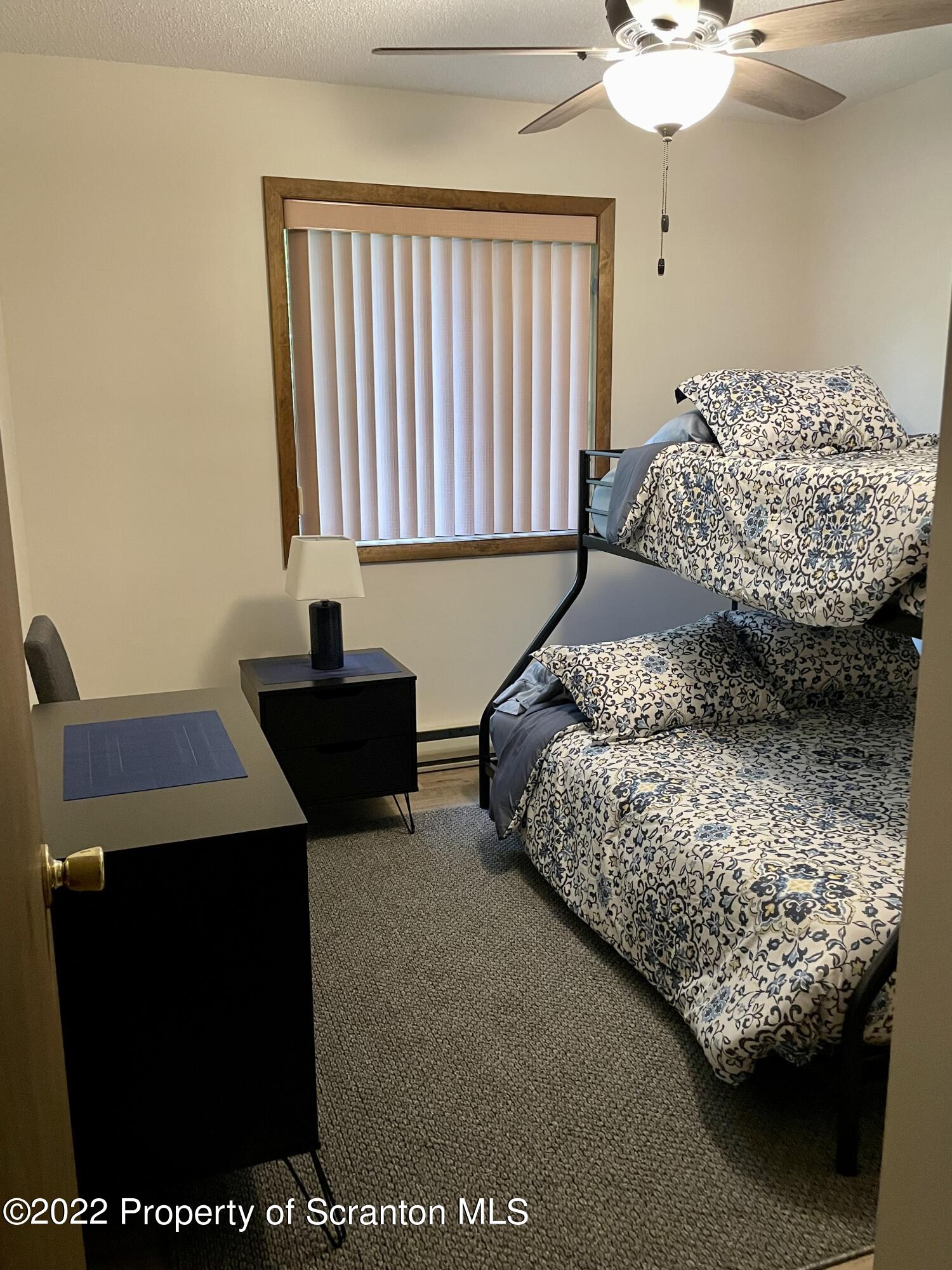 134 Ridgewood Circle, Unit 18436 Lake Ariel, PA 18436 - Photo 16 of 23 Bedroom